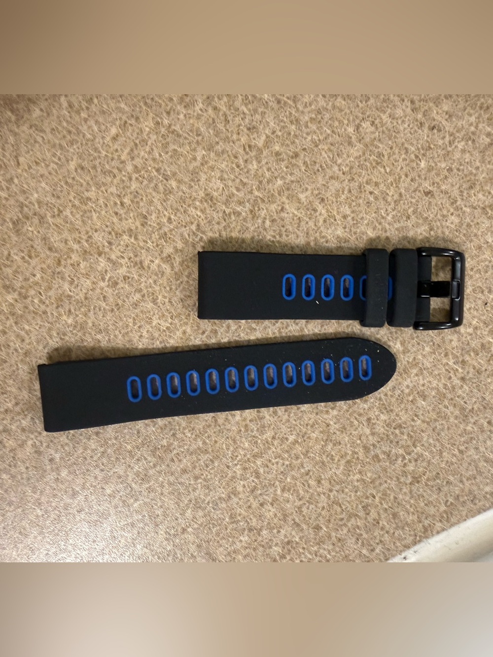 Black Silicone Watch Strap with Blue Accent similar to garmin quick fit 20mm
